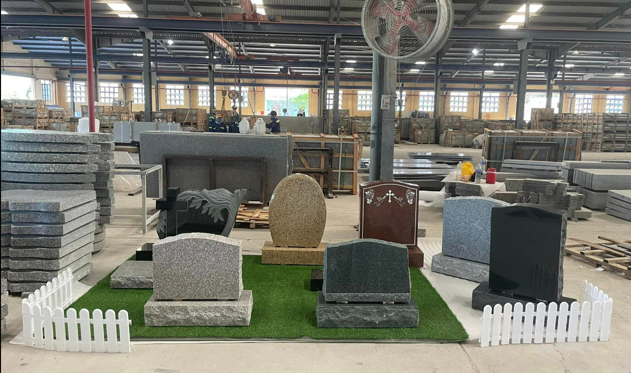 Headstone – USA Style – Enterprise 380